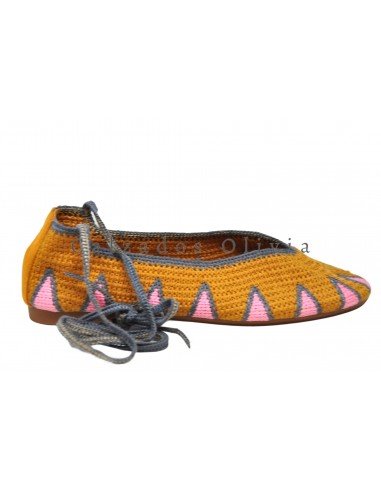 Zapatos y Calzados BTT-5701 YELLOW